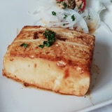 バター醤油で簡単♪昔ながらのヘルシー豆腐ステーキ